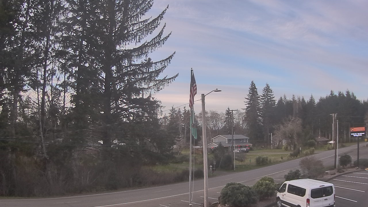 Thumbnail for current weather camera view from Wishkah Valley School in Aberdeen, Washington