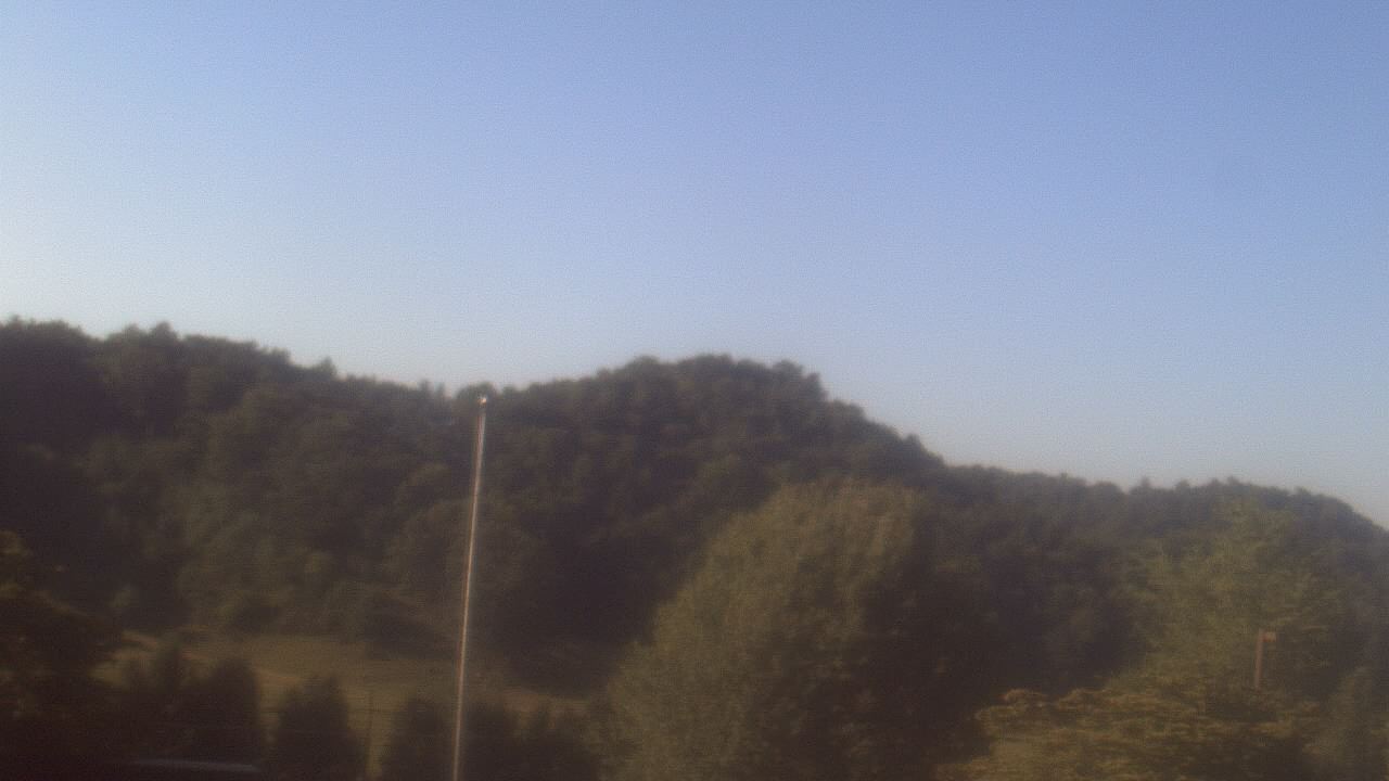 Thumbnail for current weather camera view from Watauga ES in Abingdon, Virginia