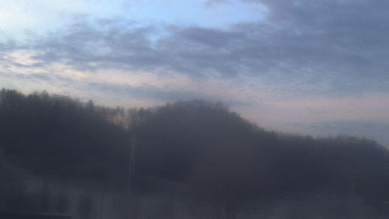 Thumbnail for current weather camera view from Watauga ES in Abingdon, Virginia