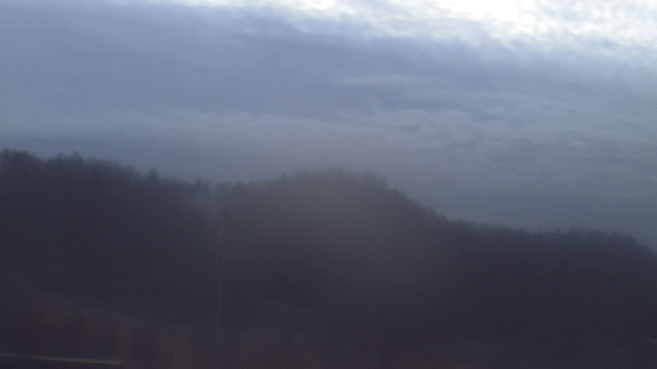 Thumbnail for current weather camera view from Watauga ES in Abingdon, Virginia