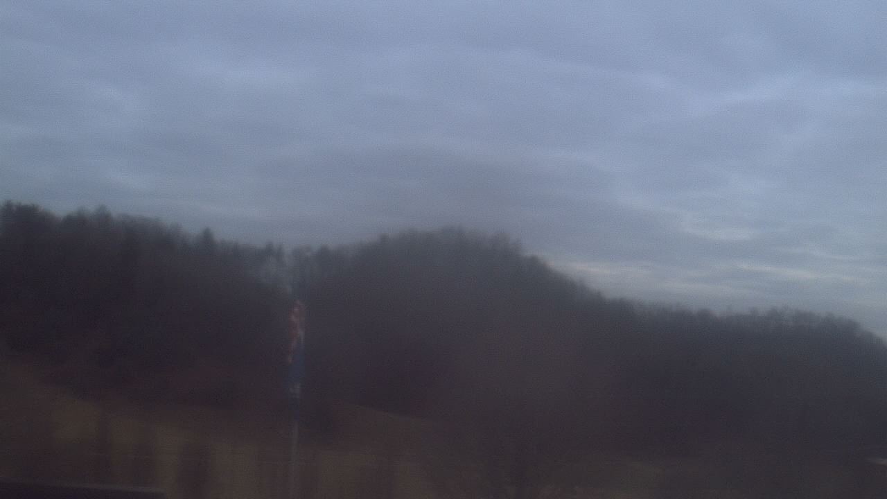 Thumbnail for current weather camera view from Watauga ES in Abingdon, Virginia