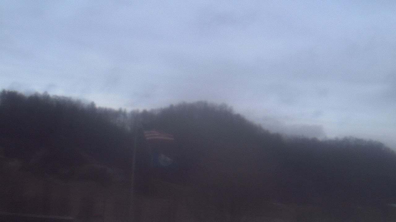 Thumbnail for current weather camera view from Watauga ES in Abingdon, Virginia