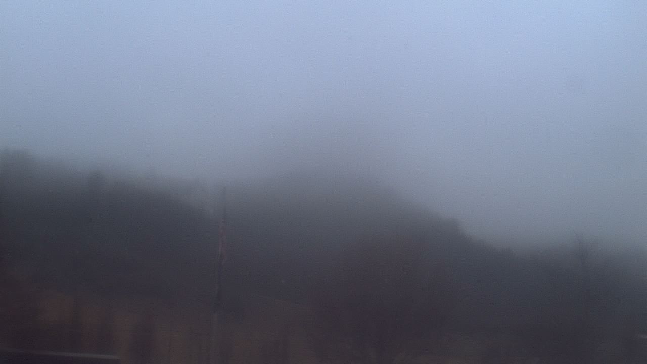 Thumbnail for current weather camera view from Watauga ES in Abingdon, Virginia