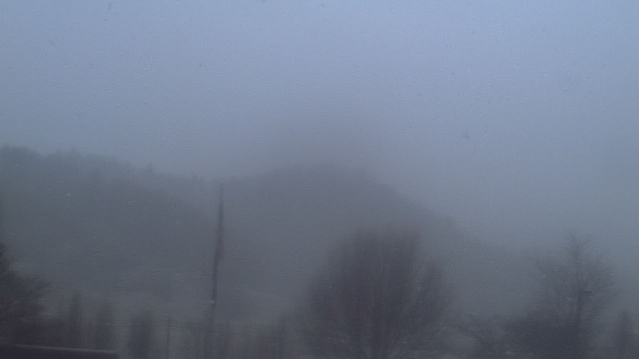 Thumbnail for current weather camera view from Watauga ES in Abingdon, Virginia