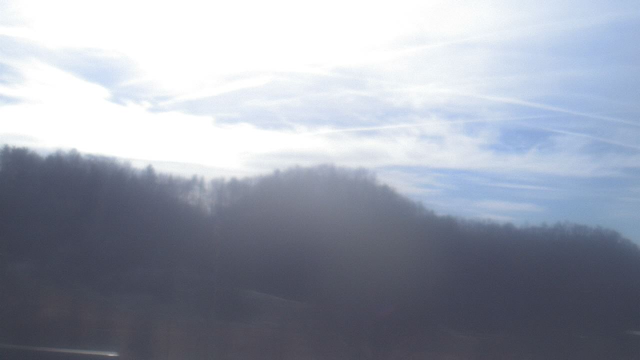 Thumbnail for current weather camera view from Watauga ES in Abingdon, Virginia