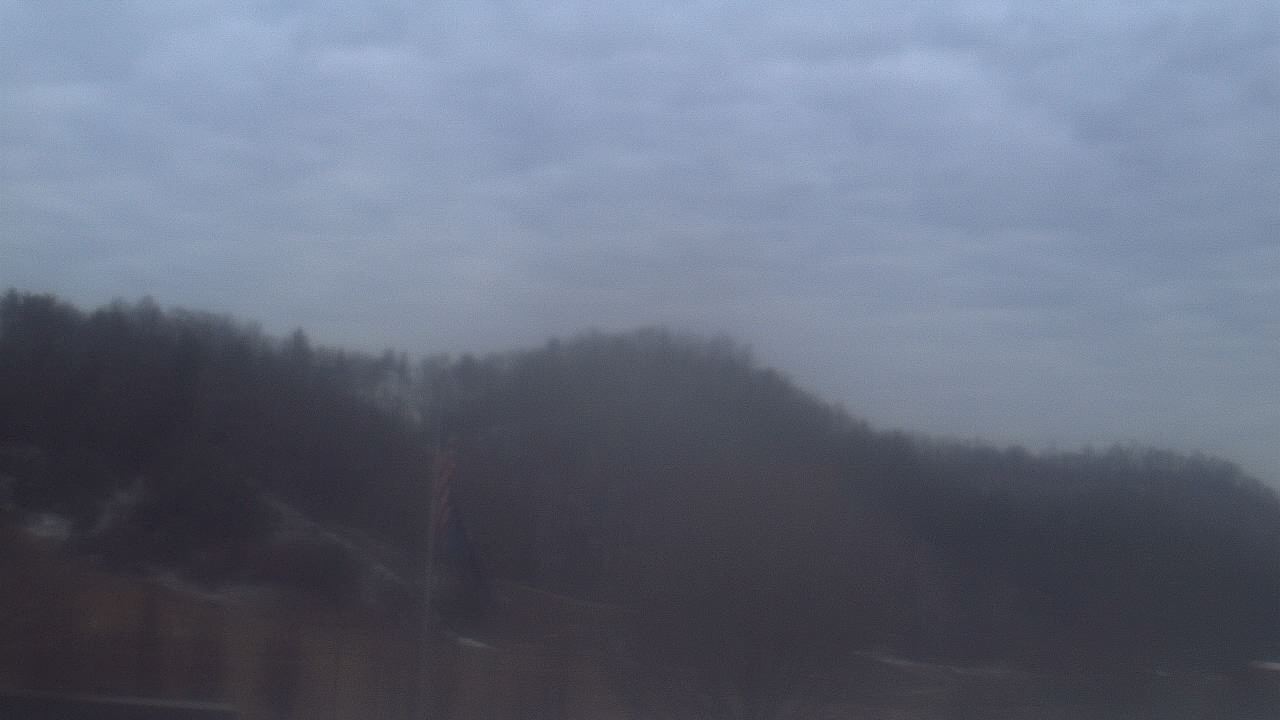 Thumbnail for current weather camera view from Watauga ES in Abingdon, Virginia