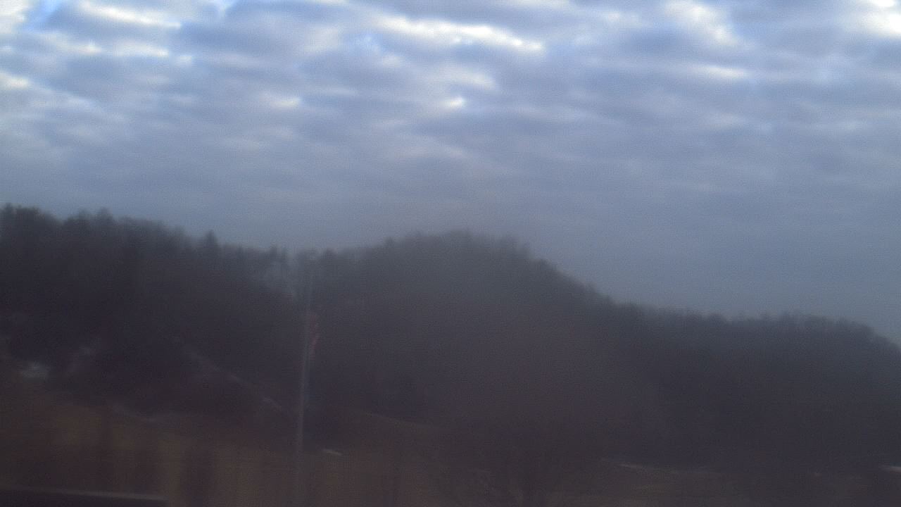 Thumbnail for current weather camera view from Watauga ES in Abingdon, Virginia