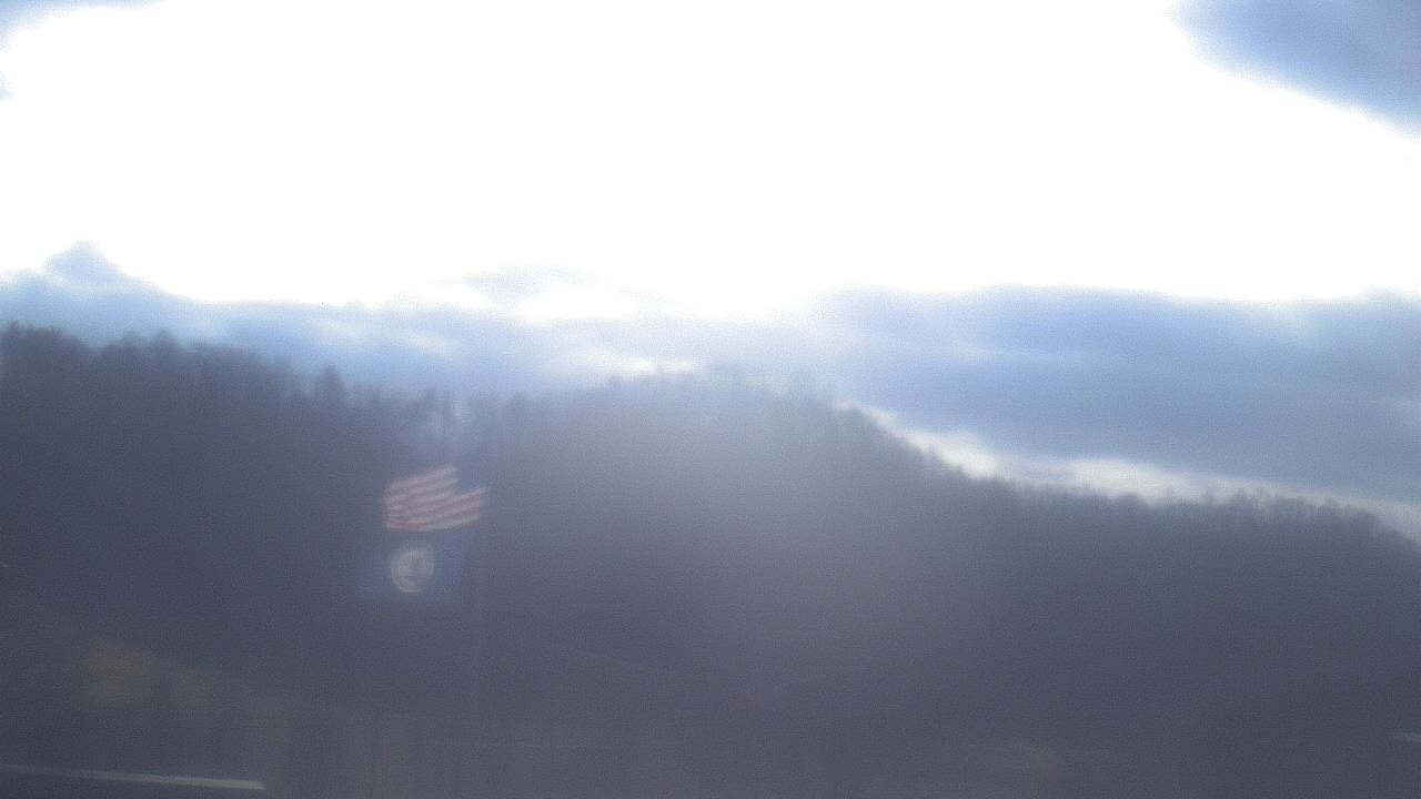 Thumbnail for current weather camera view from Watauga ES in Abingdon, Virginia