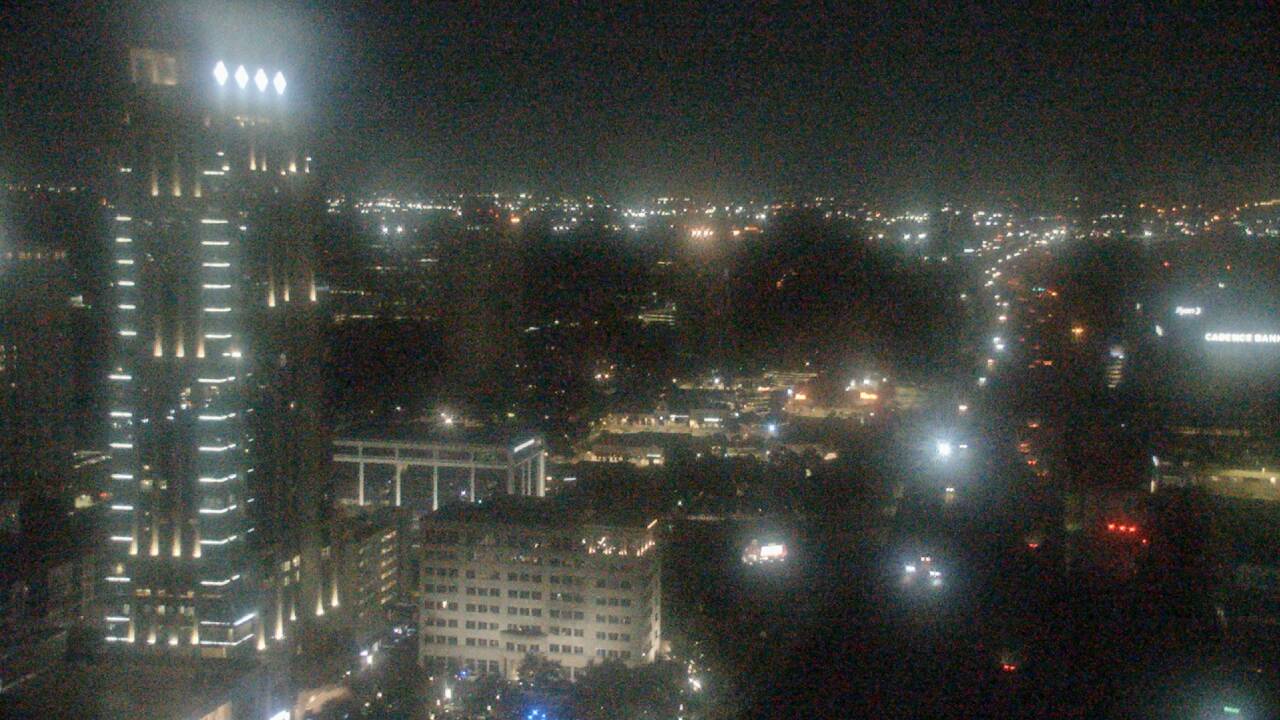 Thumbnail for current weather camera view from Amegy Bank of Texas in Houston, Texas