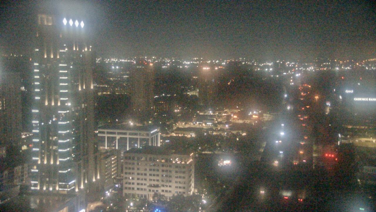 Thumbnail for current weather camera view from Amegy Bank of Texas in Houston, Texas