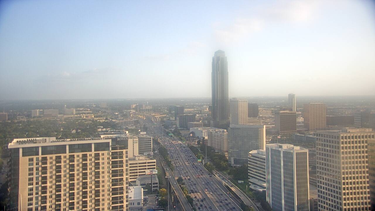 Thumbnail for current weather camera view from Amegy Bank of Texas in Houston, Texas