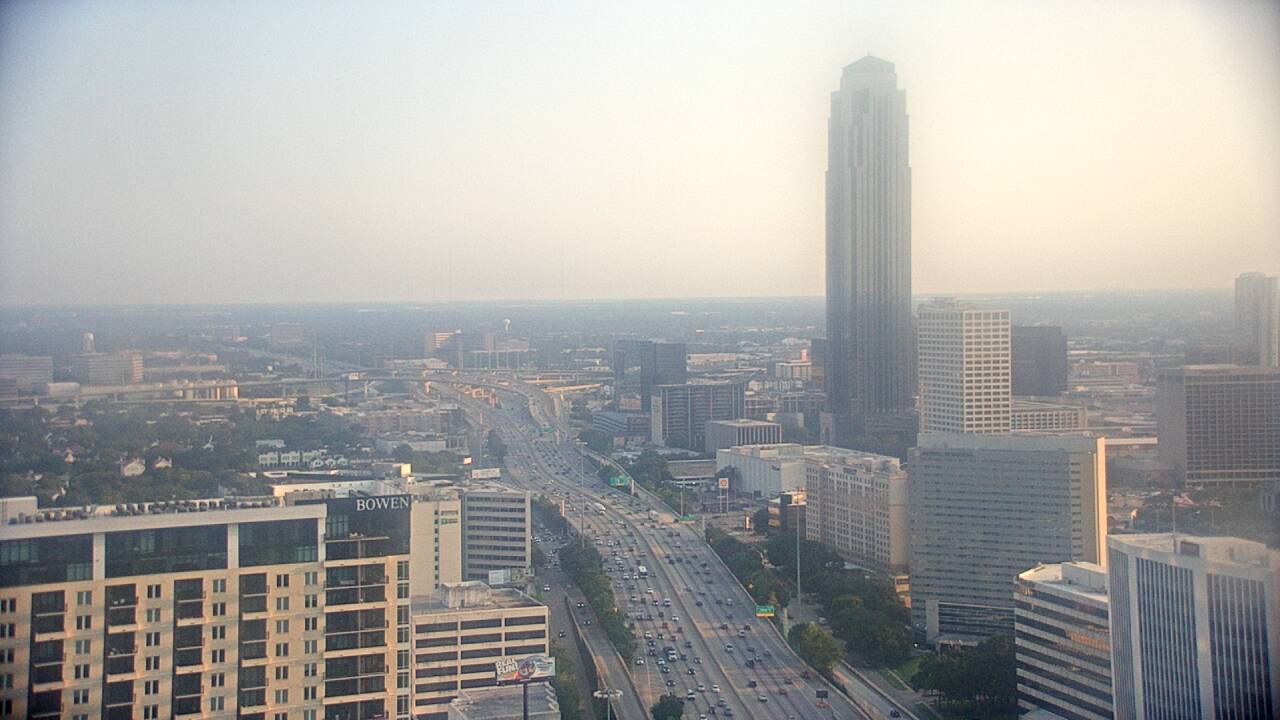 Thumbnail for current weather camera view from Amegy Bank of Texas in Houston, Texas