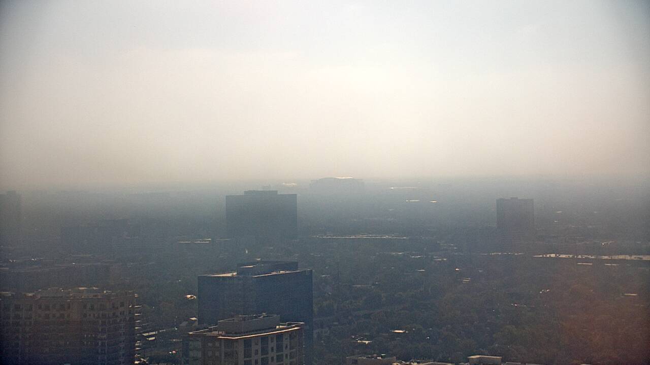 Thumbnail for current weather camera view from Amegy Bank of Texas in Houston, Texas