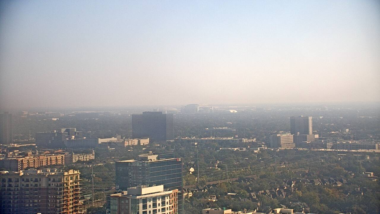 Thumbnail for current weather camera view from Amegy Bank of Texas in Houston, Texas