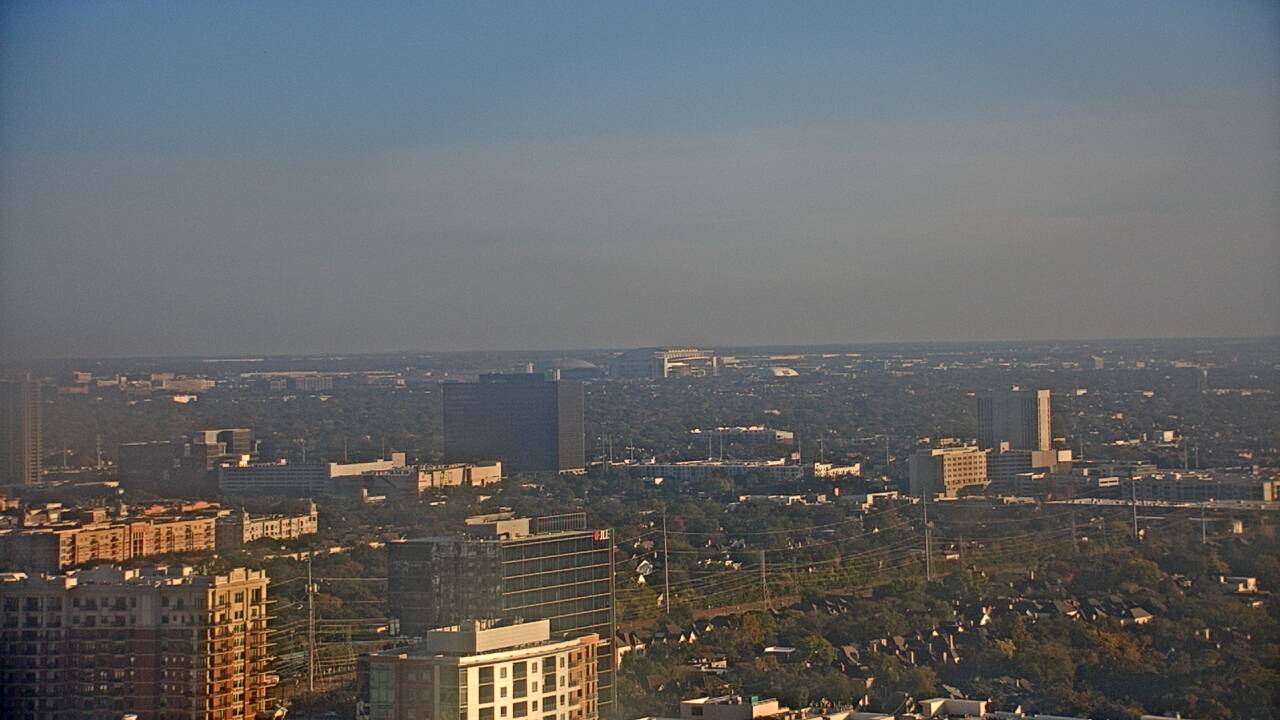 Thumbnail for current weather camera view from Amegy Bank of Texas in Houston, Texas