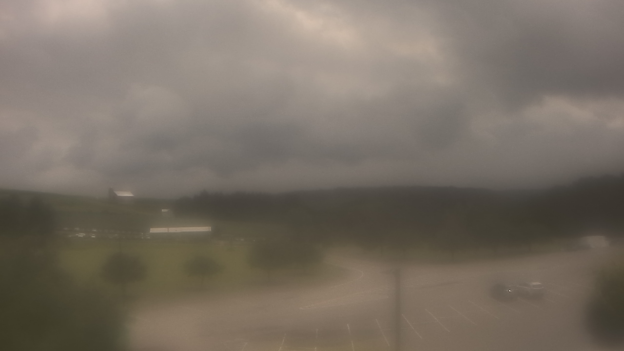 Thumbnail for current weather camera view from Northern HS in Accident, Maryland