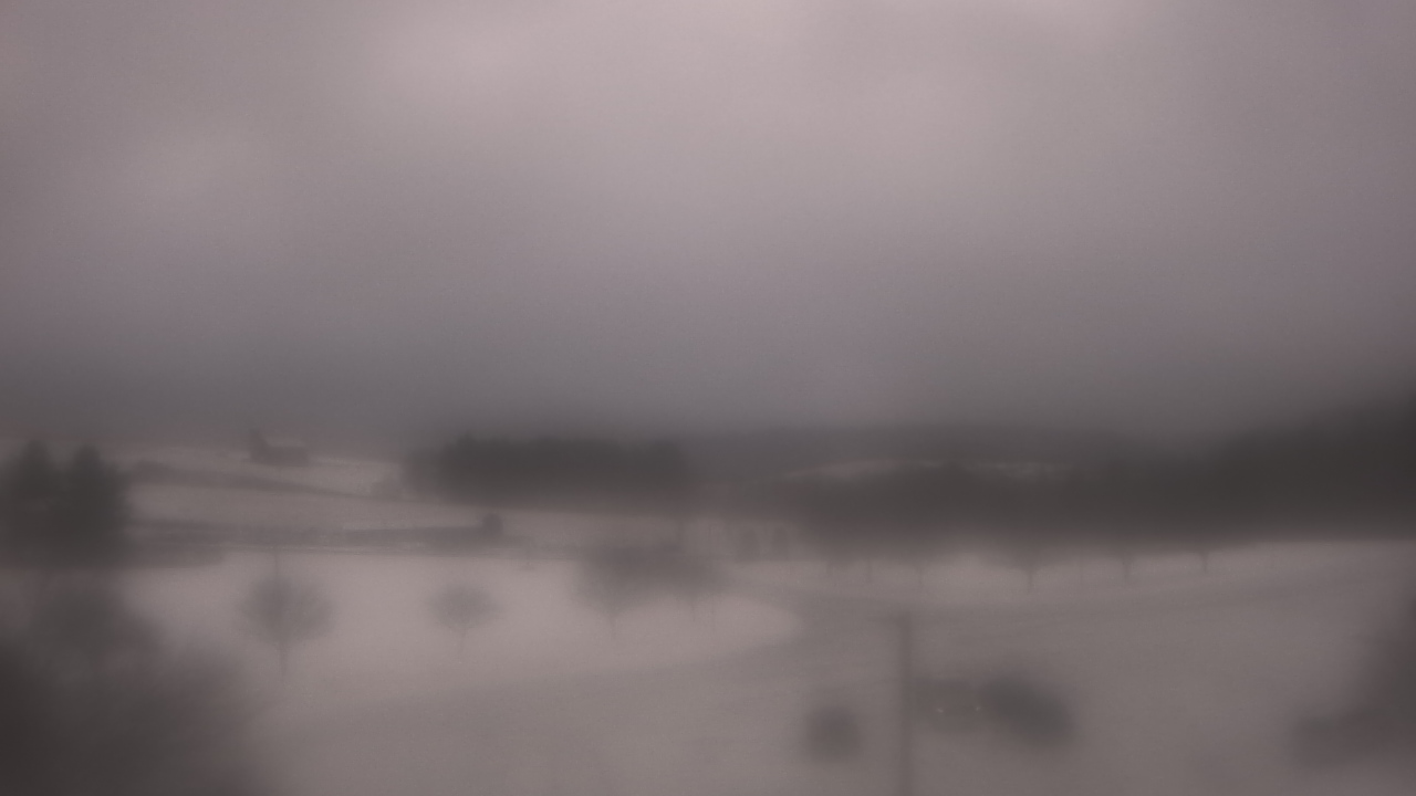 Thumbnail for current weather camera view from Northern HS in Accident, Maryland