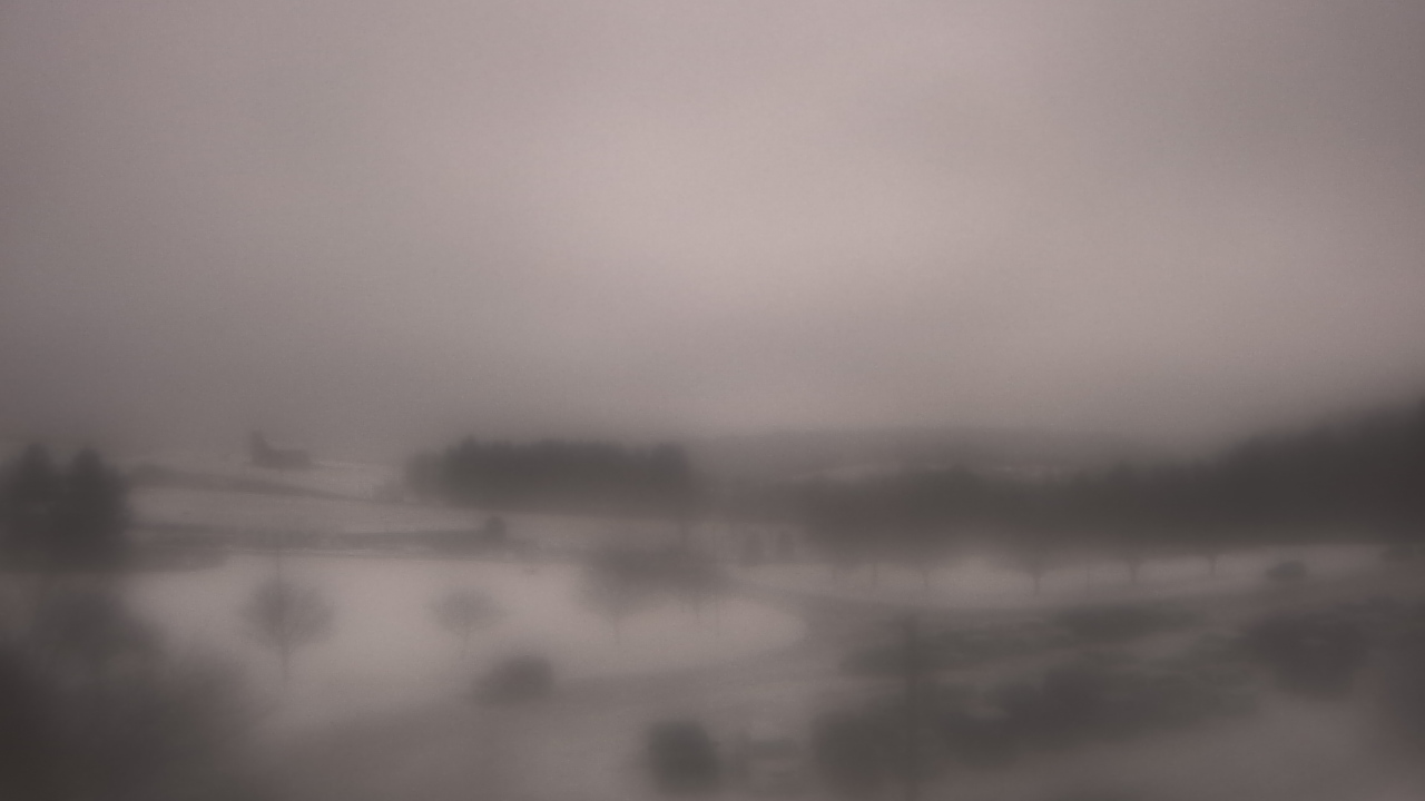 Thumbnail for current weather camera view from Northern HS in Accident, Maryland