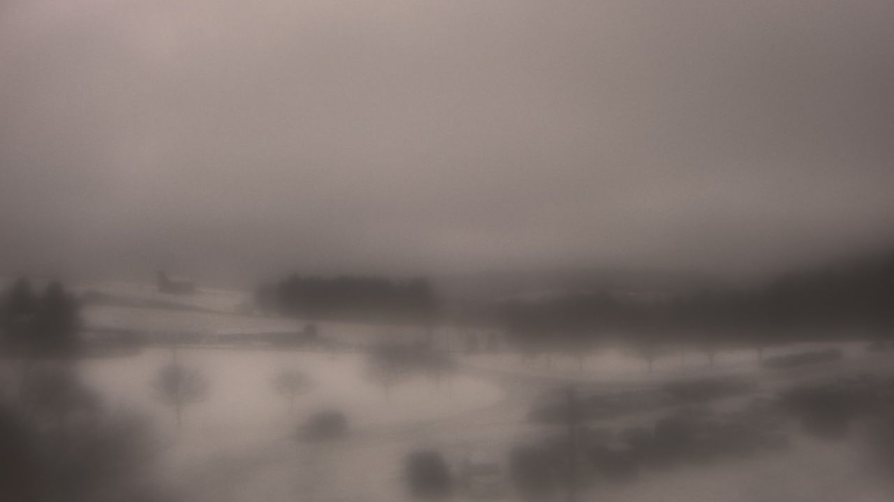 Thumbnail for current weather camera view from Northern HS in Accident, Maryland