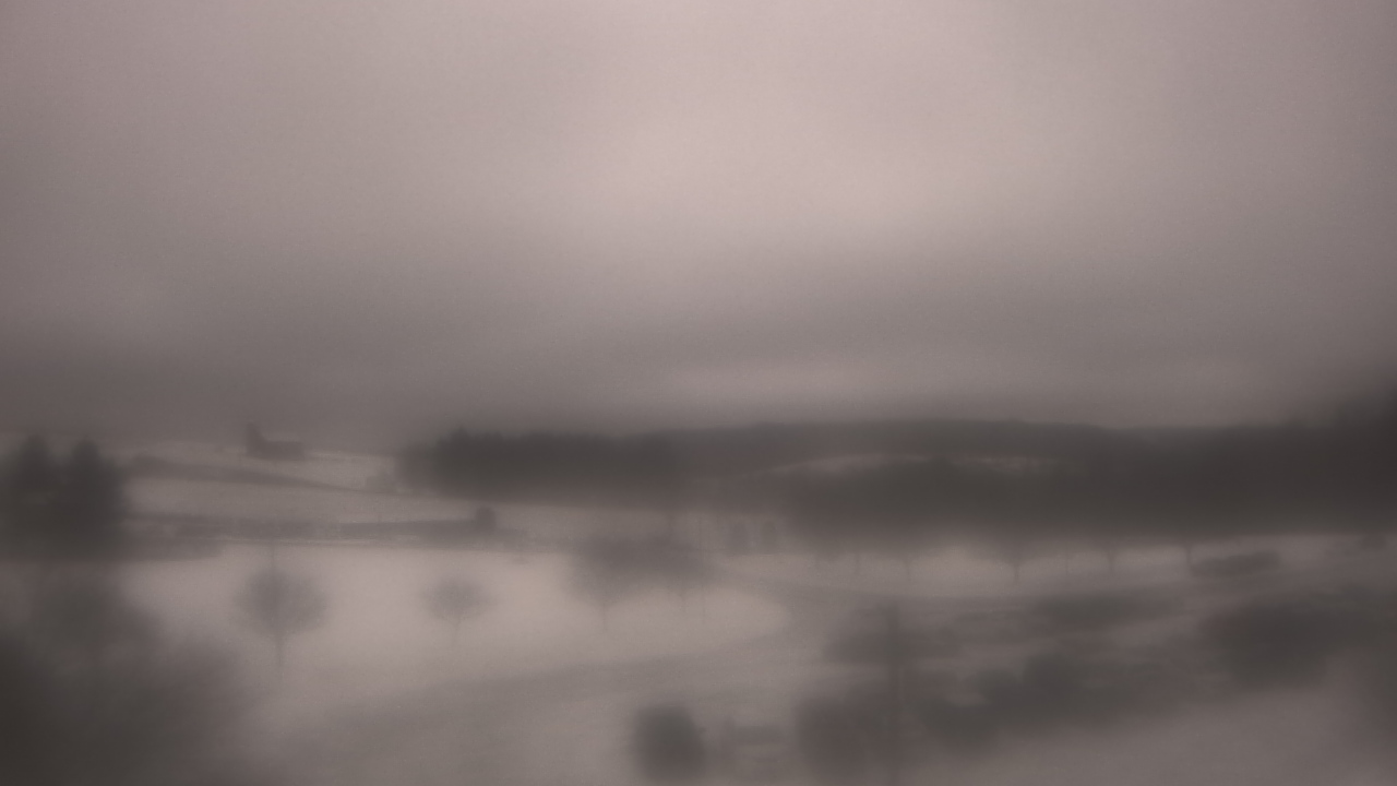 Thumbnail for current weather camera view from Northern HS in Accident, Maryland