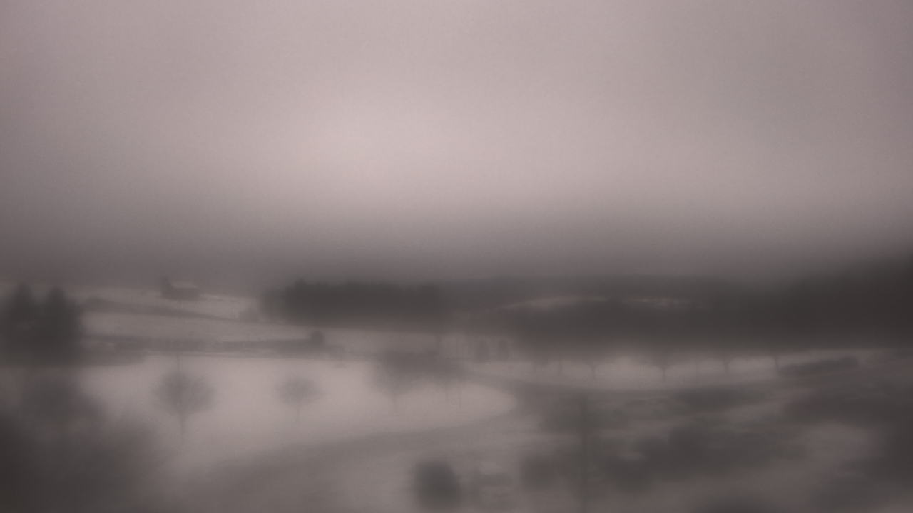 Thumbnail for current weather camera view from Northern HS in Accident, Maryland