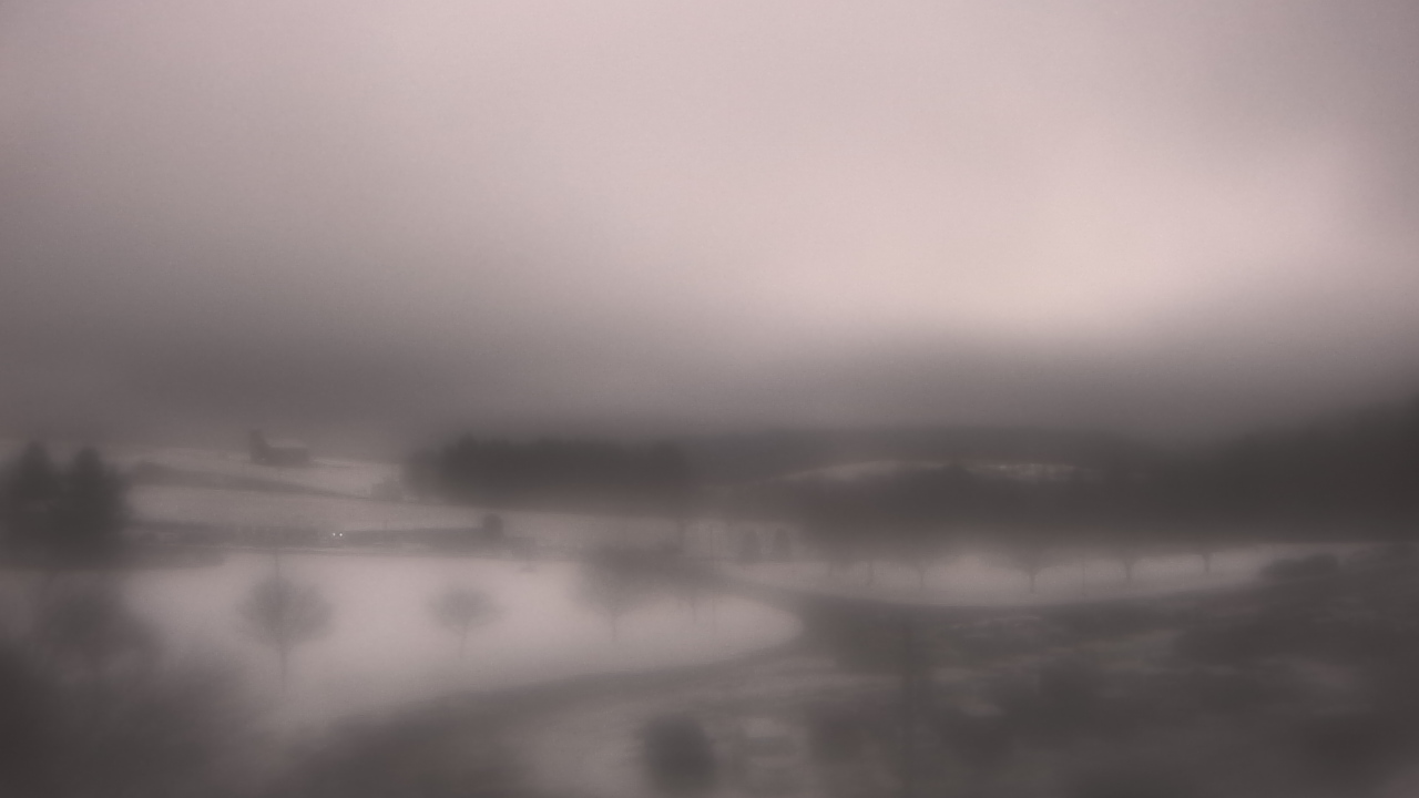 Thumbnail for current weather camera view from Northern HS in Accident, Maryland