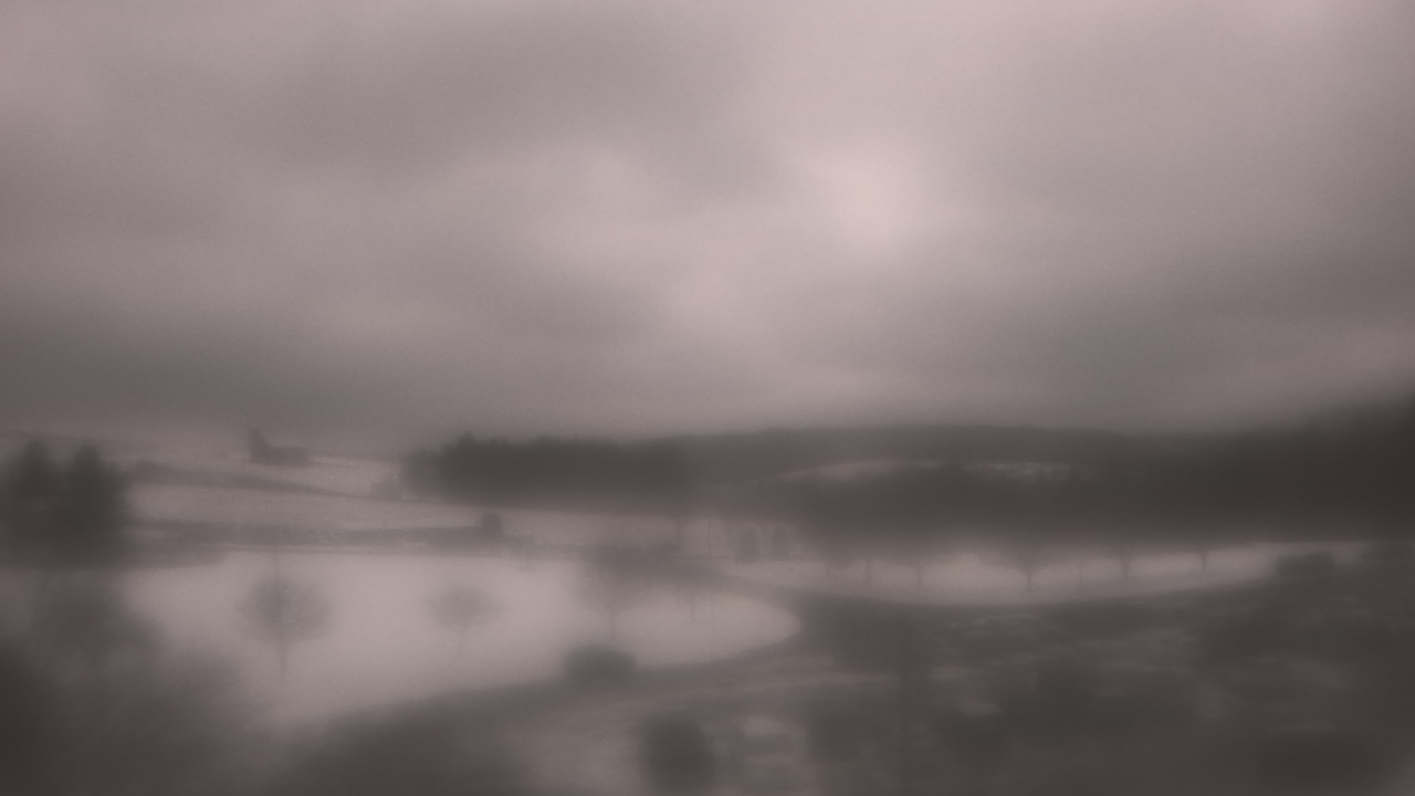 Thumbnail for current weather camera view from Northern HS in Accident, Maryland