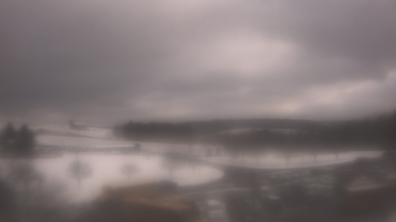 Thumbnail for current weather camera view from Northern HS in Accident, Maryland