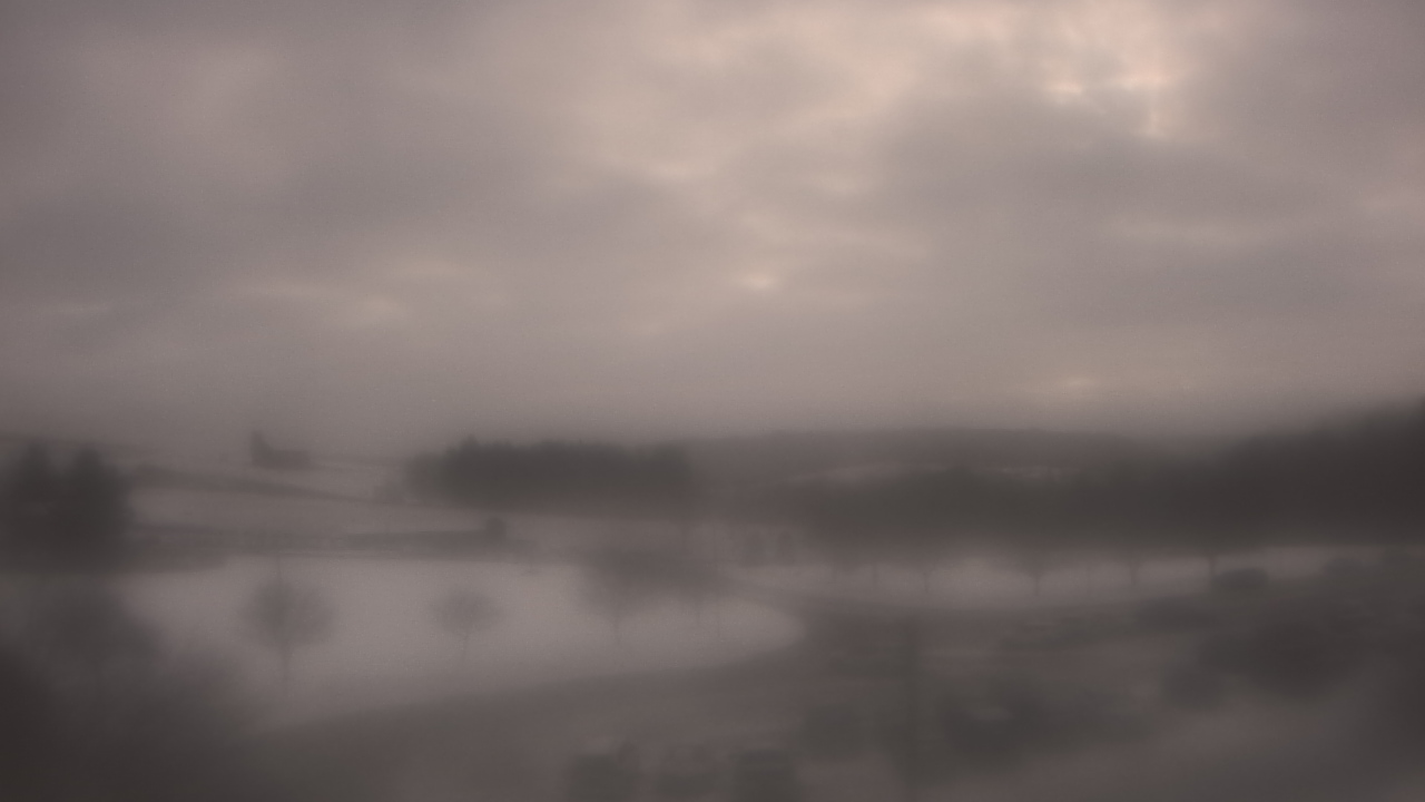 Thumbnail for current weather camera view from Northern HS in Accident, Maryland