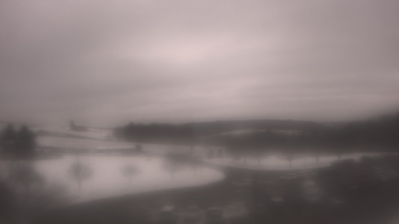 Thumbnail for current weather camera view from Northern HS in Accident, Maryland