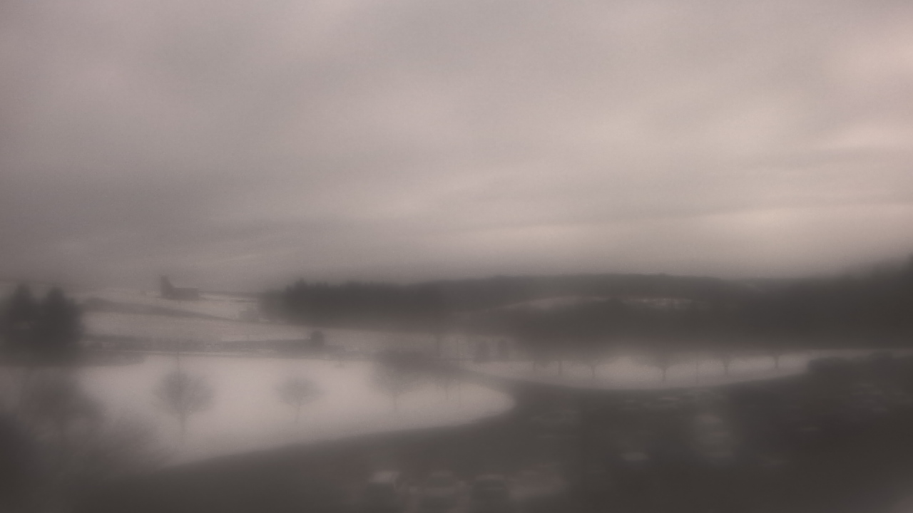 Thumbnail for current weather camera view from Northern HS in Accident, Maryland