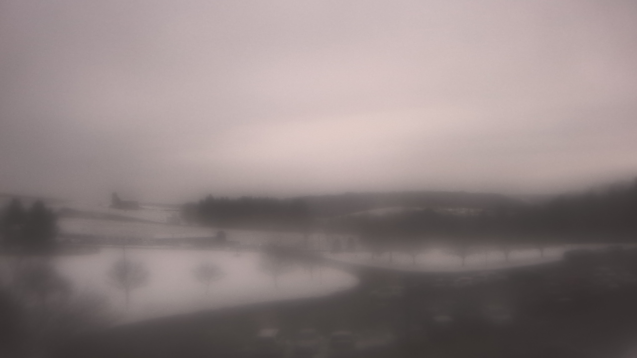 Thumbnail for current weather camera view from Northern HS in Accident, Maryland