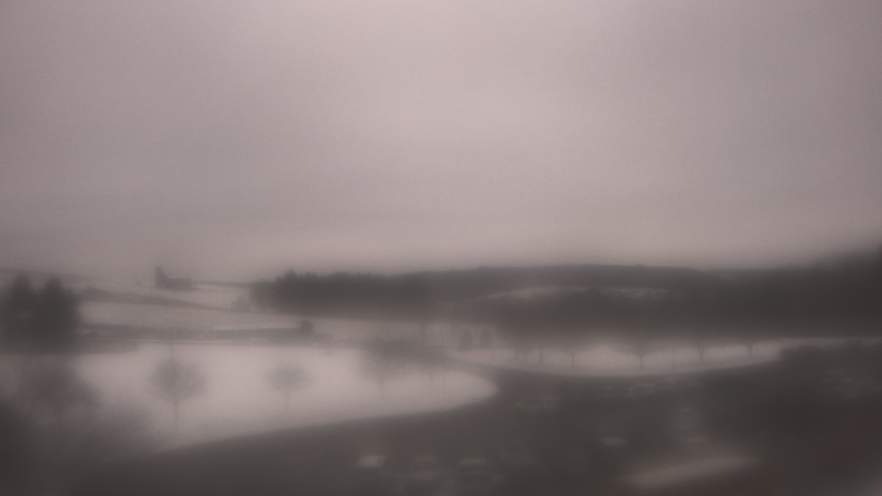 Thumbnail for current weather camera view from Northern HS in Accident, Maryland