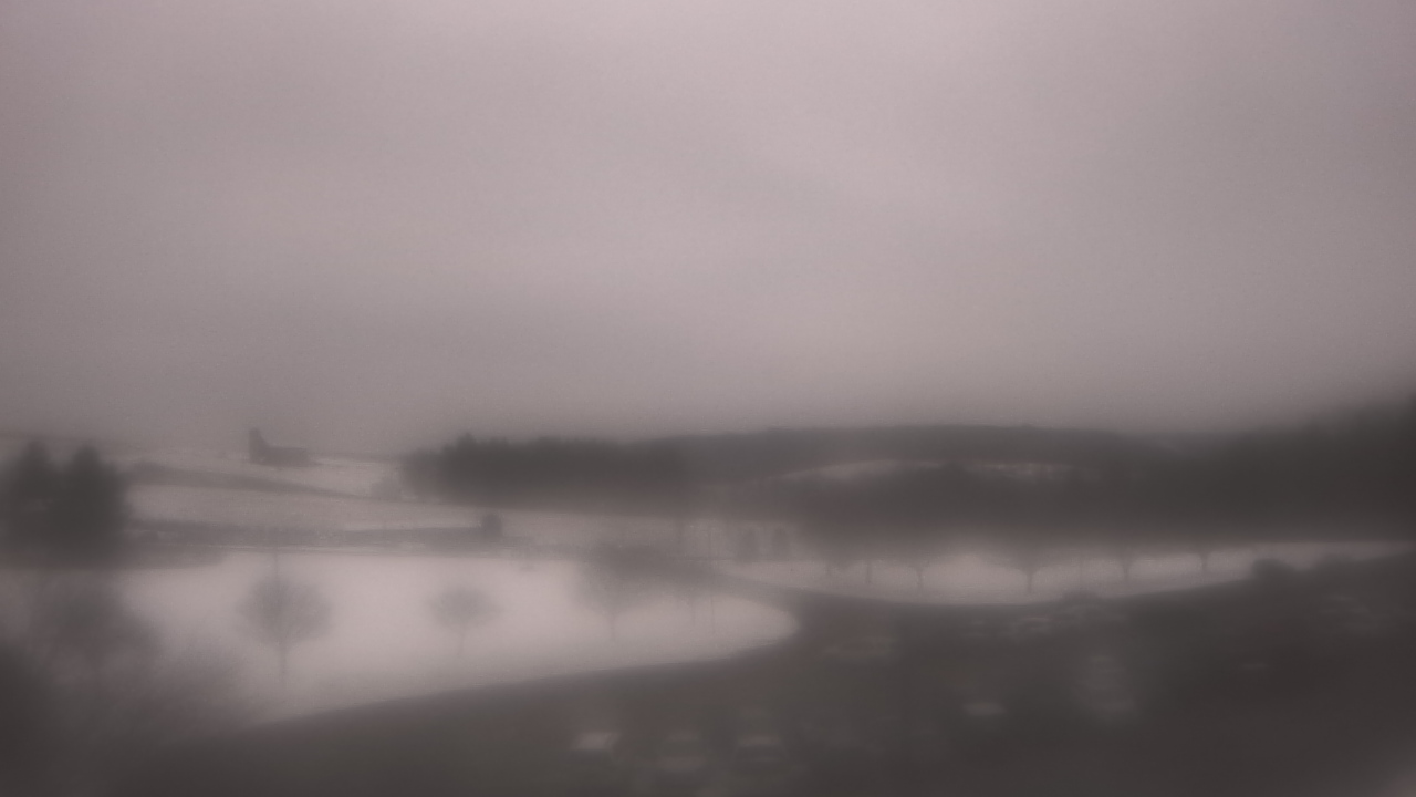 Thumbnail for current weather camera view from Northern HS in Accident, Maryland