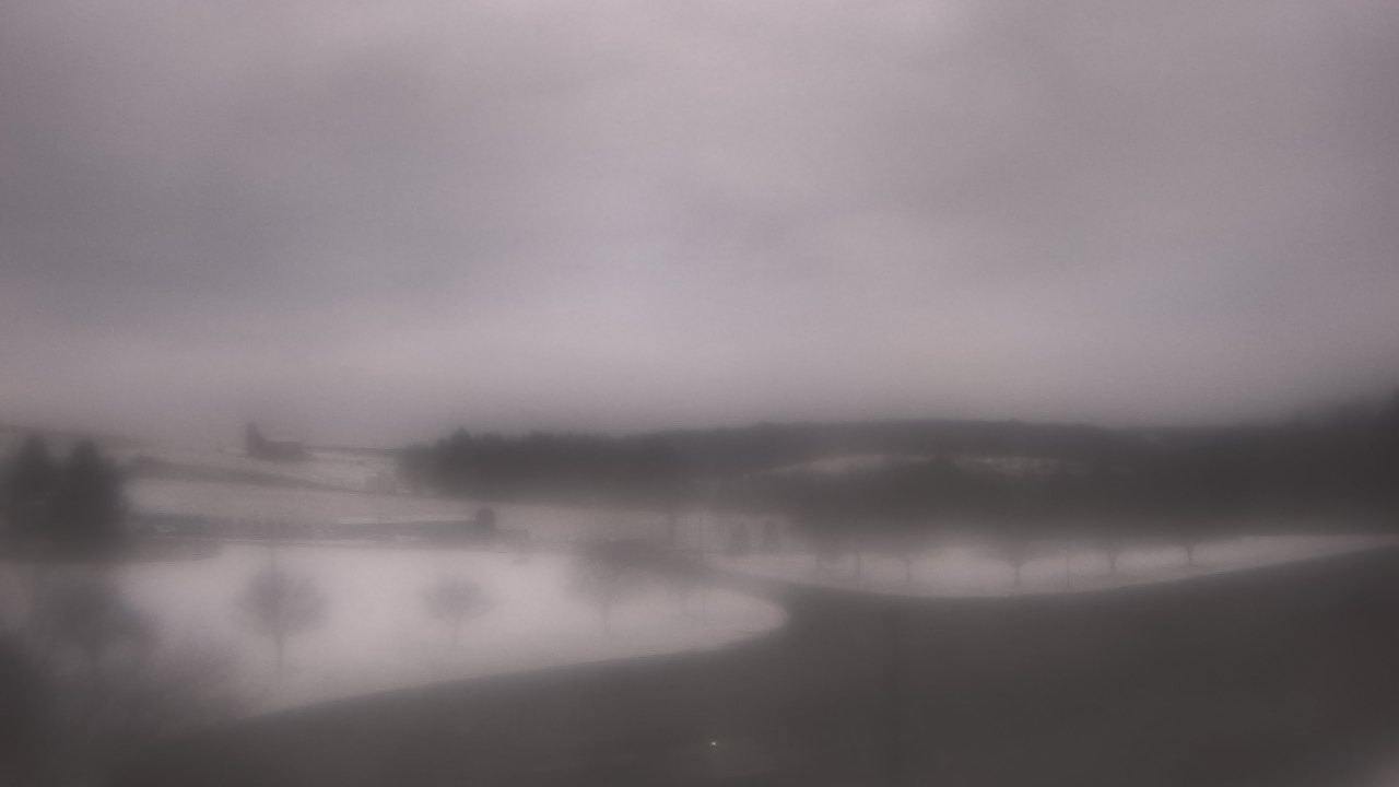 Thumbnail for current weather camera view from Northern HS in Accident, Maryland