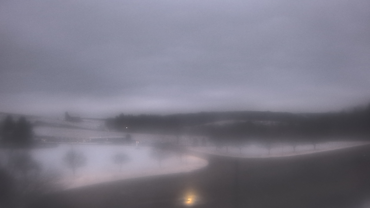 Thumbnail for current weather camera view from Northern HS in Accident, Maryland