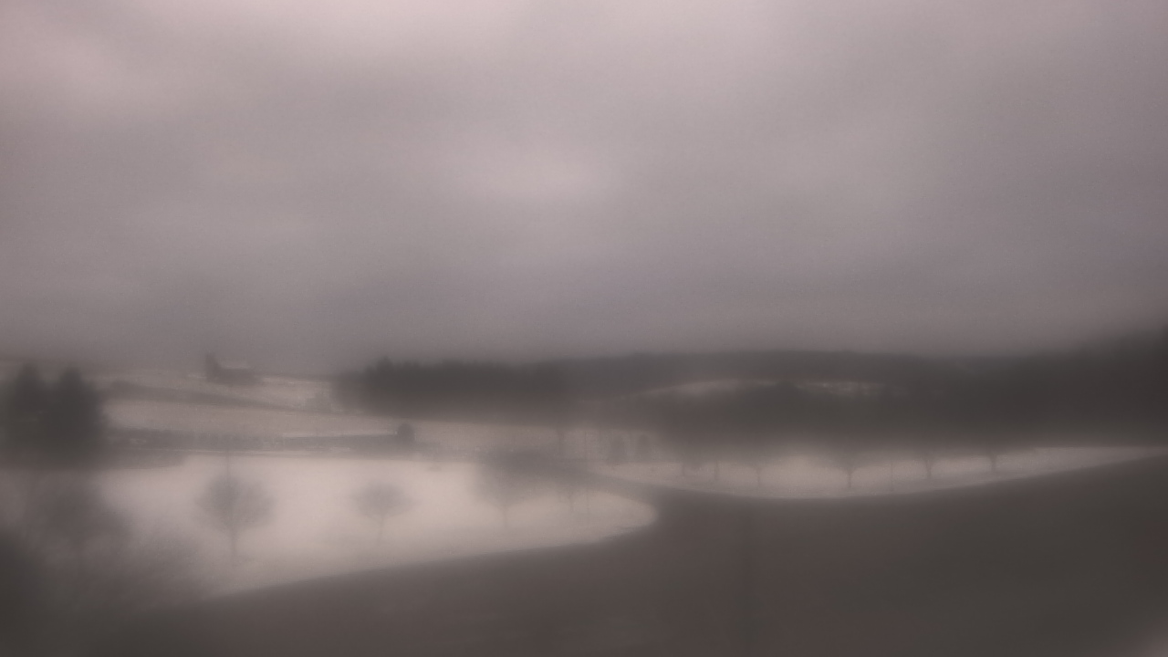 Thumbnail for current weather camera view from Northern HS in Accident, Maryland