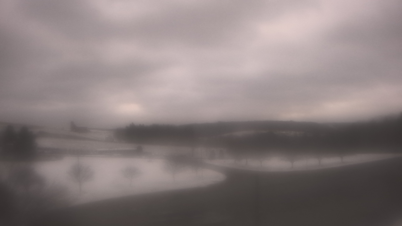 Thumbnail for current weather camera view from Northern HS in Accident, Maryland