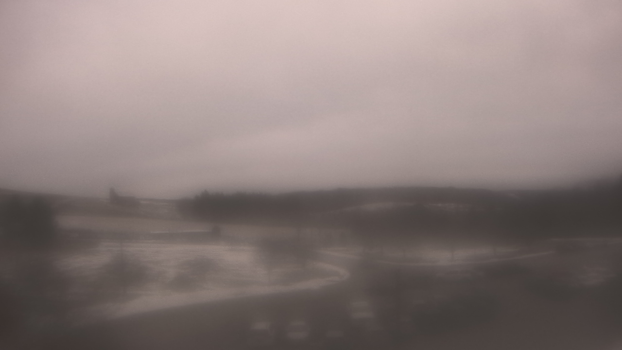 Thumbnail for current weather camera view from Northern HS in Accident, Maryland