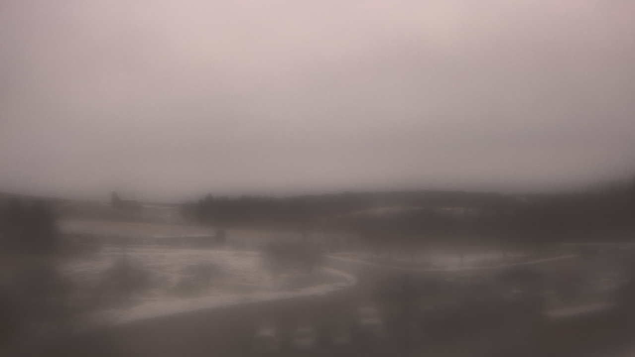 Thumbnail for current weather camera view from Northern HS in Accident, Maryland