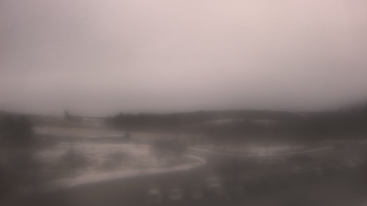 Thumbnail for current weather camera view from Northern HS in Accident, Maryland