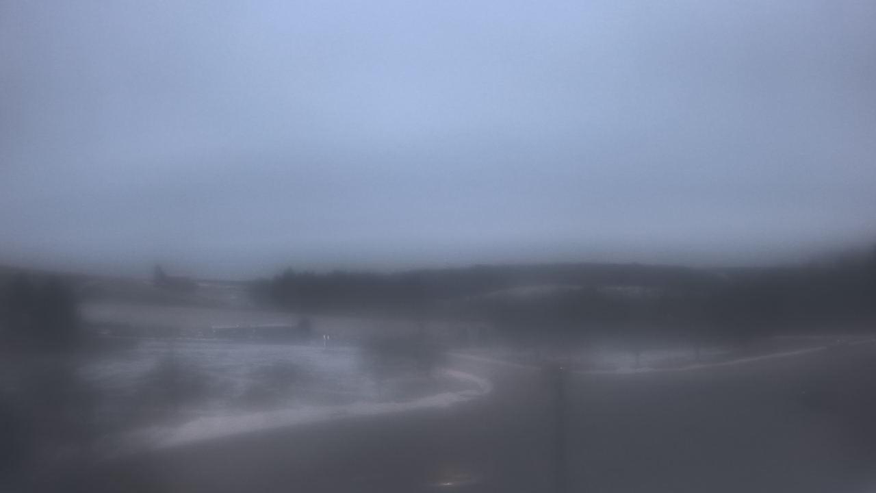 Thumbnail for current weather camera view from Northern HS in Accident, Maryland