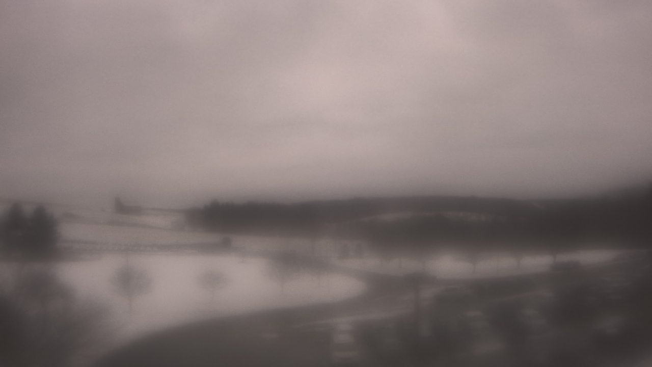 Thumbnail for current weather camera view from Northern HS in Accident, Maryland