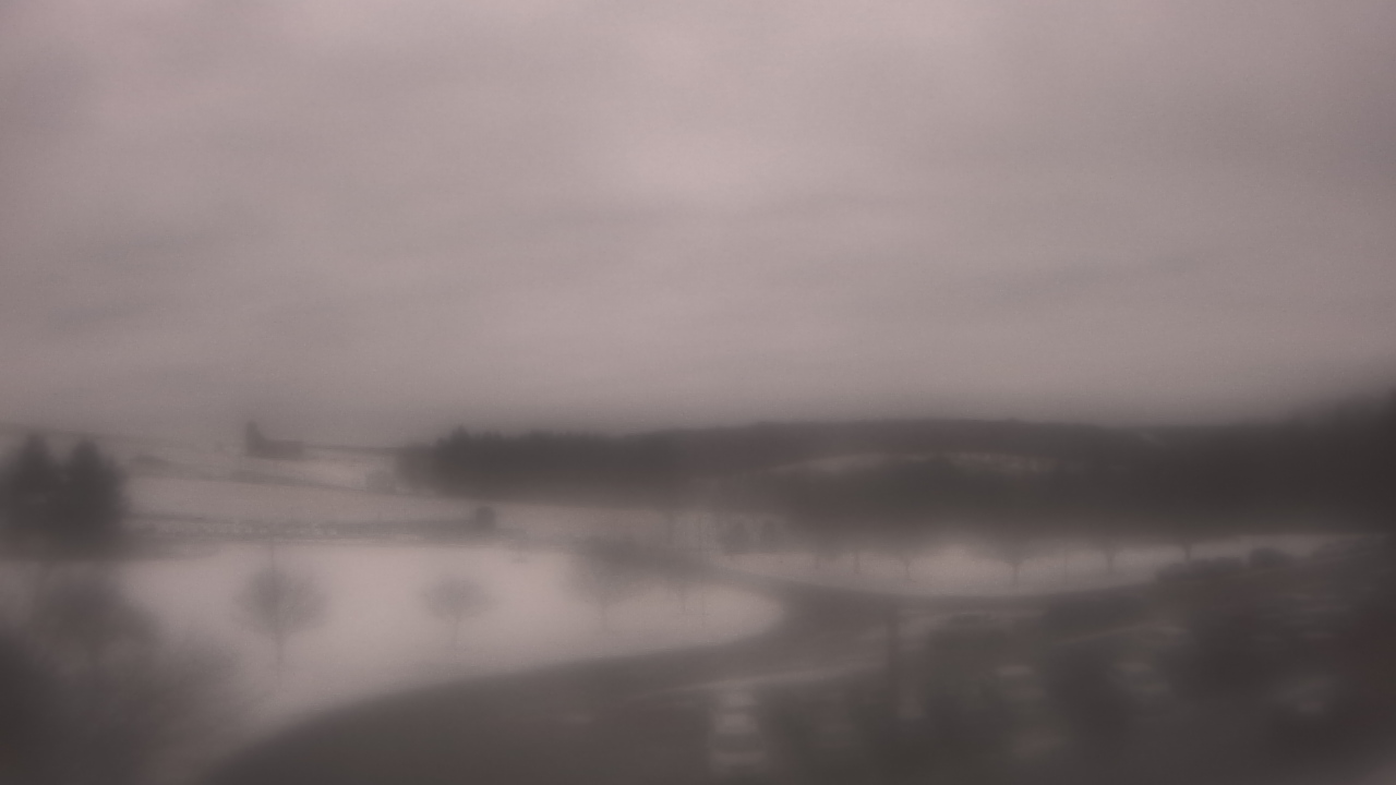 Thumbnail for current weather camera view from Northern HS in Accident, Maryland