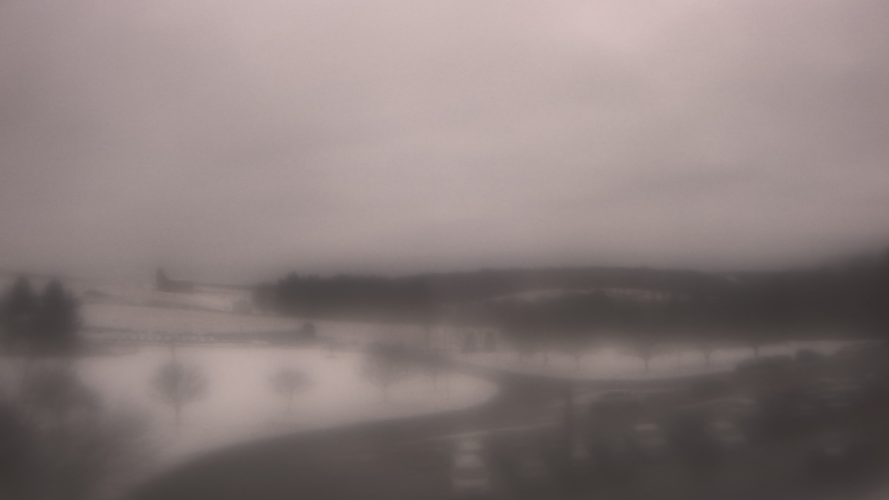 Thumbnail for current weather camera view from Northern HS in Accident, Maryland