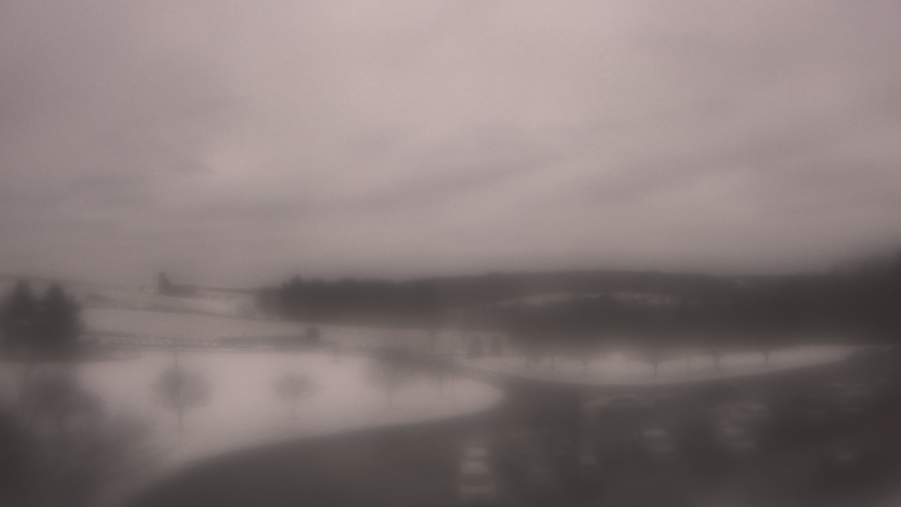 Thumbnail for current weather camera view from Northern HS in Accident, Maryland