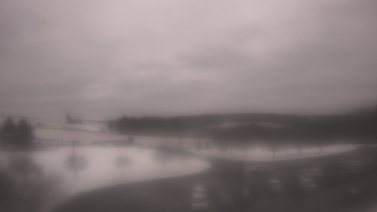 Thumbnail for current weather camera view from Northern HS in Accident, Maryland