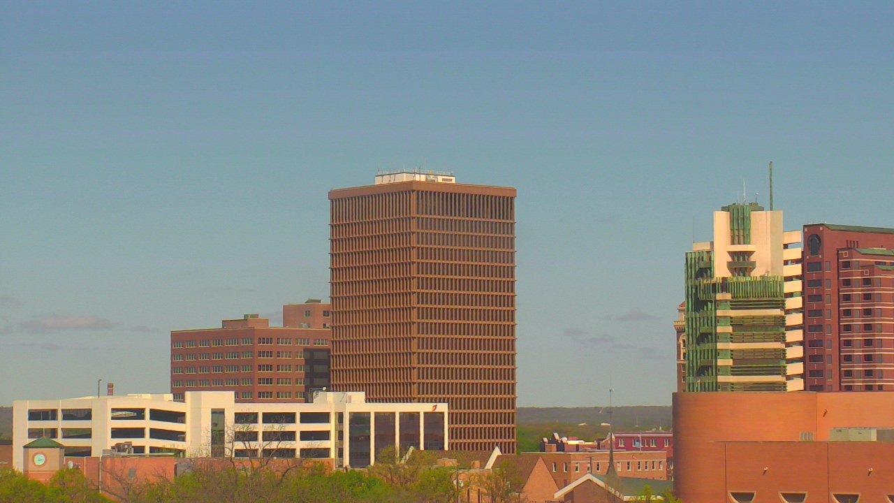 Thumbnail for current weather camera view from Shangri La Resort in Afton, Oklahoma