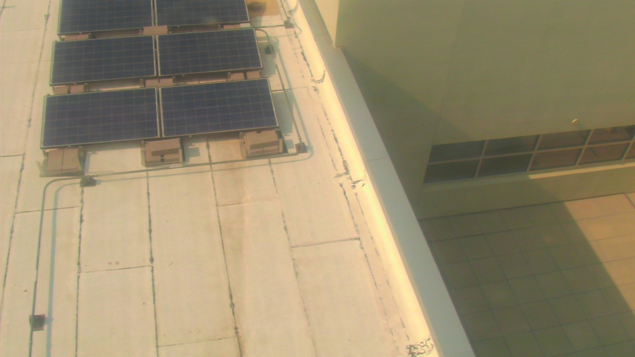 Thumbnail for current weather camera view from Career Enrichment Center in Albuquerque, New Mexico