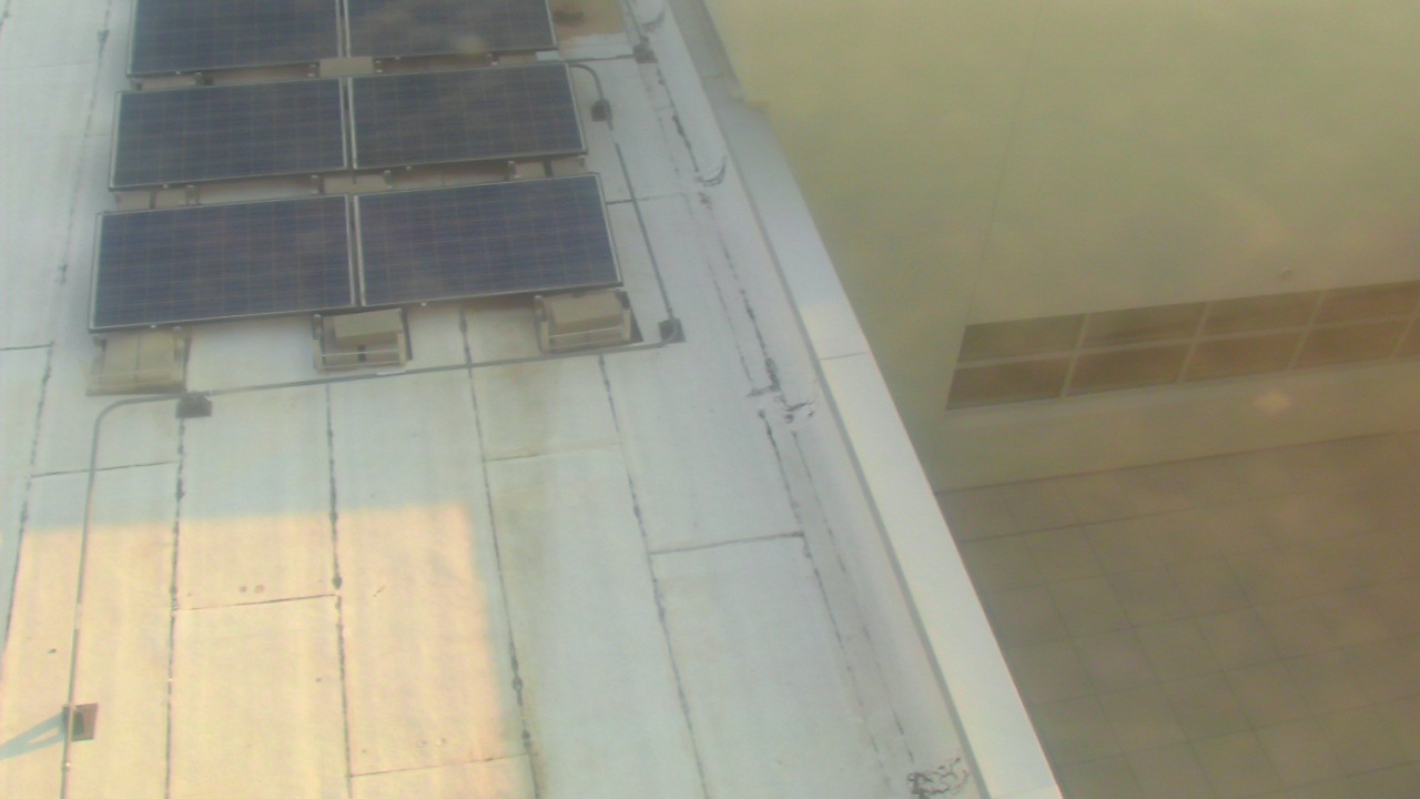 Thumbnail for current weather camera view from Career Enrichment Center in Albuquerque, New Mexico
